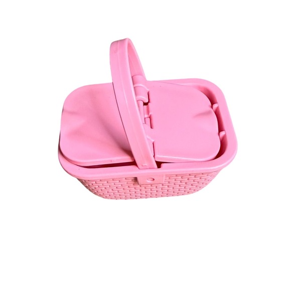 Barbie Other - Barbie Picnic‎ Kelly Club Pink Basket Doll Decor 2in Accessory Camping Kitchen